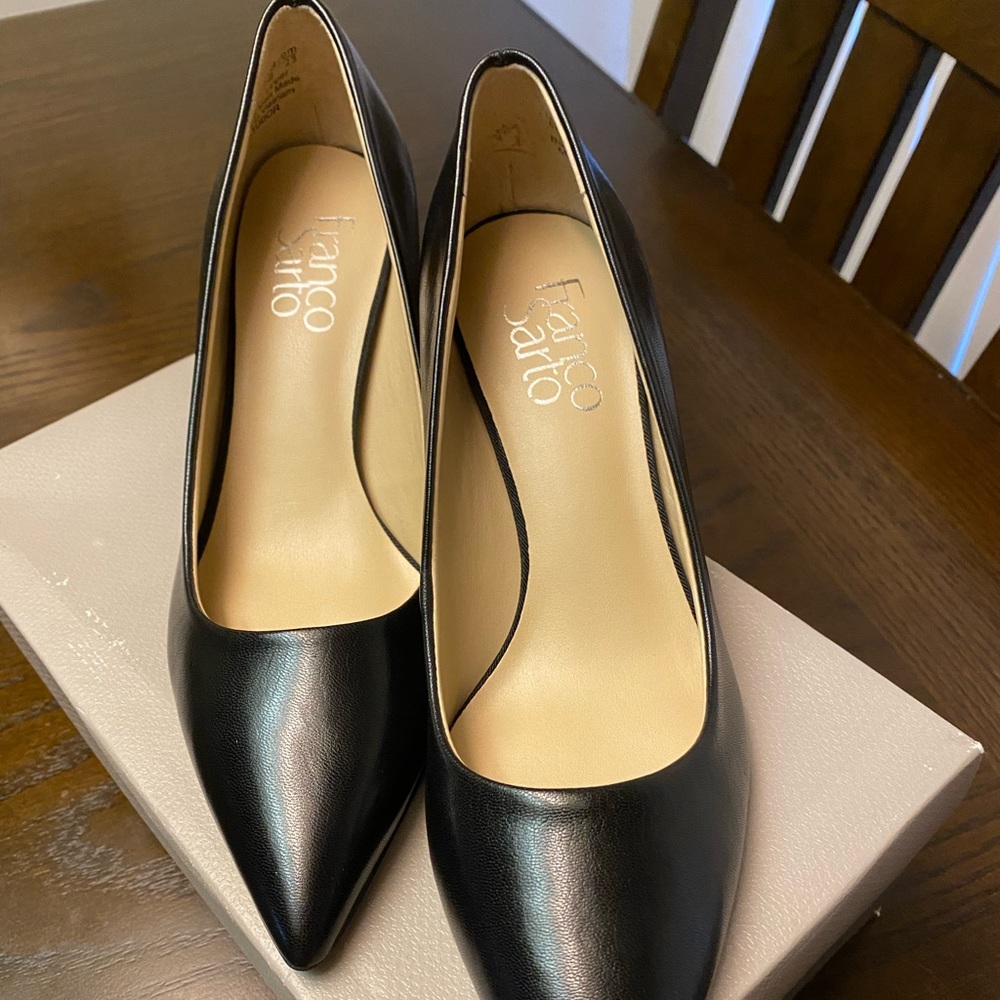 Franco Sarto Black Pumps